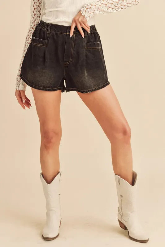 Frayed Hem Elastic Waist Denim Shorts