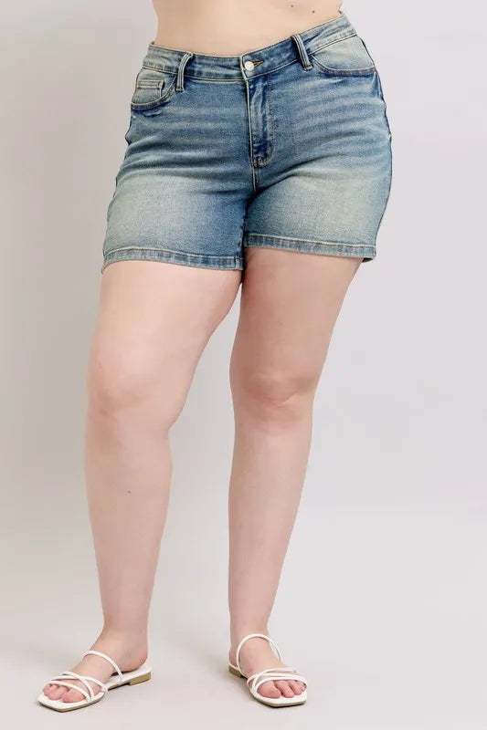 Plus Size V-Front Vintage Wash Shorts