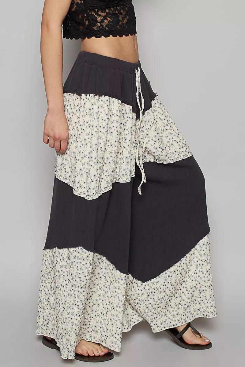 Contrast Floral Drawstring Wide Leg Pants
