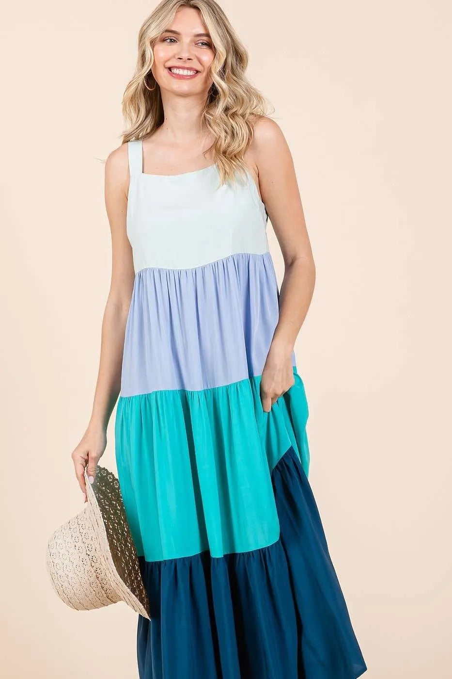 Color Block Tiered Pull-On Maxi Dress