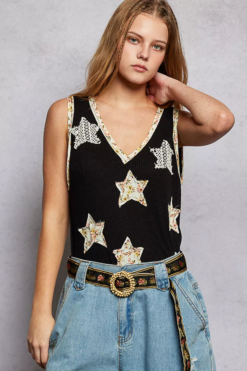 Washed Ribbed V-Neck Tank with Floral Print Star Patch